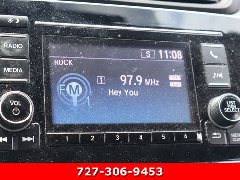 Used 2018 Honda CR-V LX image 3