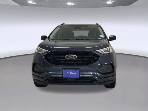 Used 2022 Ford Edge SE w/ Black Appearance Package AWD/4WD image 4