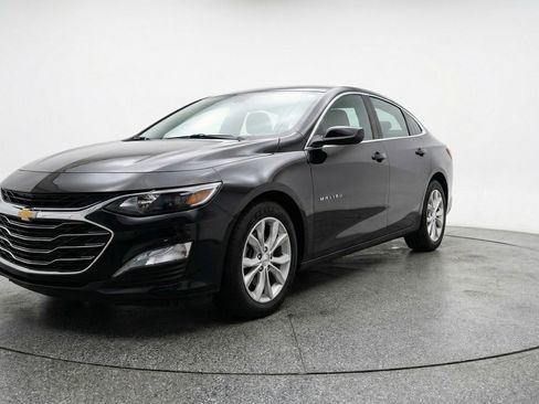 Used 2024 Chevrolet Malibu LT FWD image 3