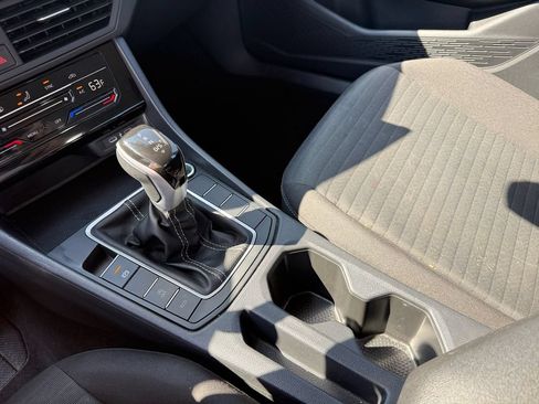 Used 2025 Volkswagen Jetta S FWD image 30