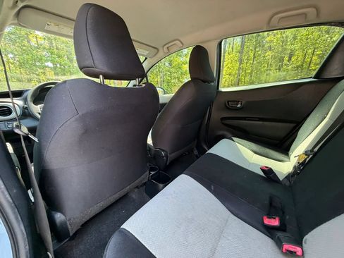 Used 2012 Toyota Yaris LE FWD image 23