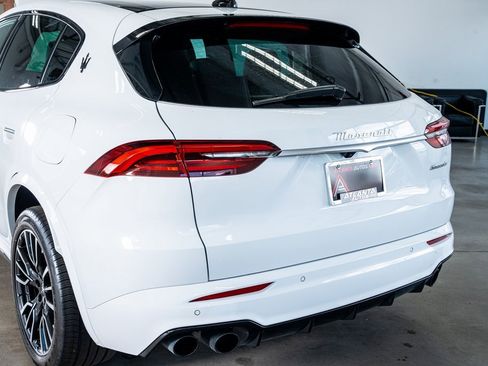 Used 2023 Maserati Grecale Modena image 25