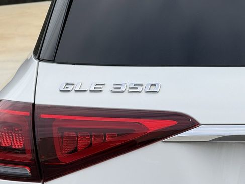 Used 2021 Mercedes-Benz GLE 350 4MATIC image 42