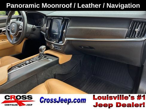 Used 2019 Volvo V90 T6 Cross Country w/ Advanced Package AWD/4WD image 34