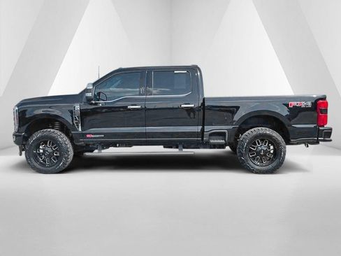 Used 2024 Ford F250 Limited w/ FX4 Off-Road Package AWD/4WD image 4