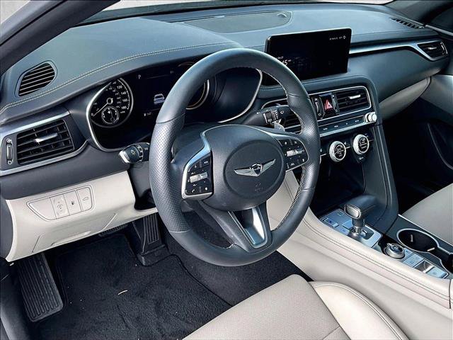 Used 2023 Genesis G70 2.0T RWD image 13