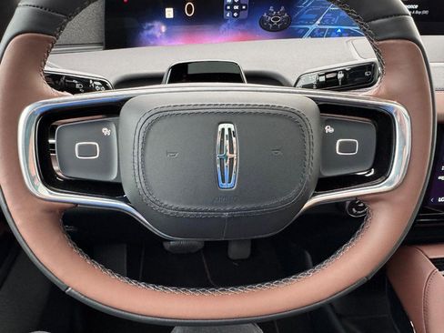 New 2025 Lincoln Navigator L Reserve image 21