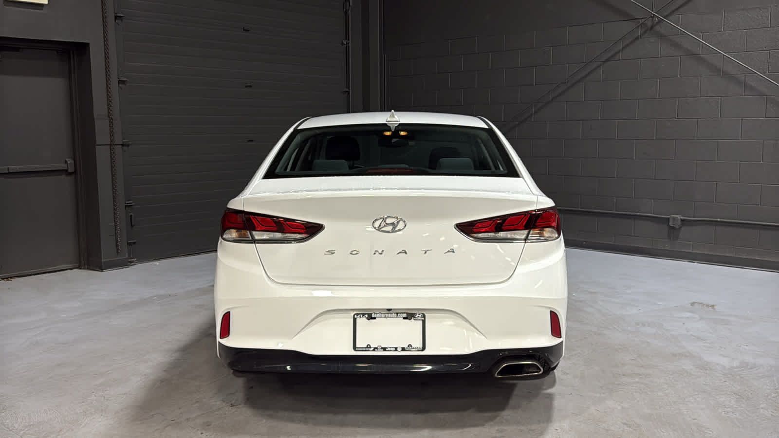 Used 2018 Hyundai Sonata SEL w/ Tech Package 04 FWD image 5