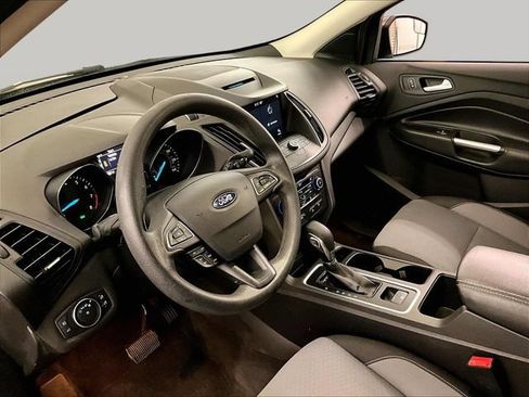 Used 2018 Ford Escape SE w/ SE Sync 3 Package FWD image 12