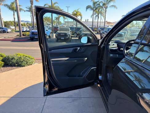 New 2026 Buick Enclave Sport Touring w/ Super Cruise Package FWD image 14