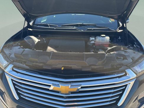 Used 2023 Chevrolet Traverse Premier image 45