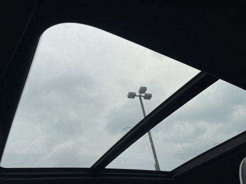 Used 2025 RAM 1500 Laramie w/ Laramie Southwest Edition image 36