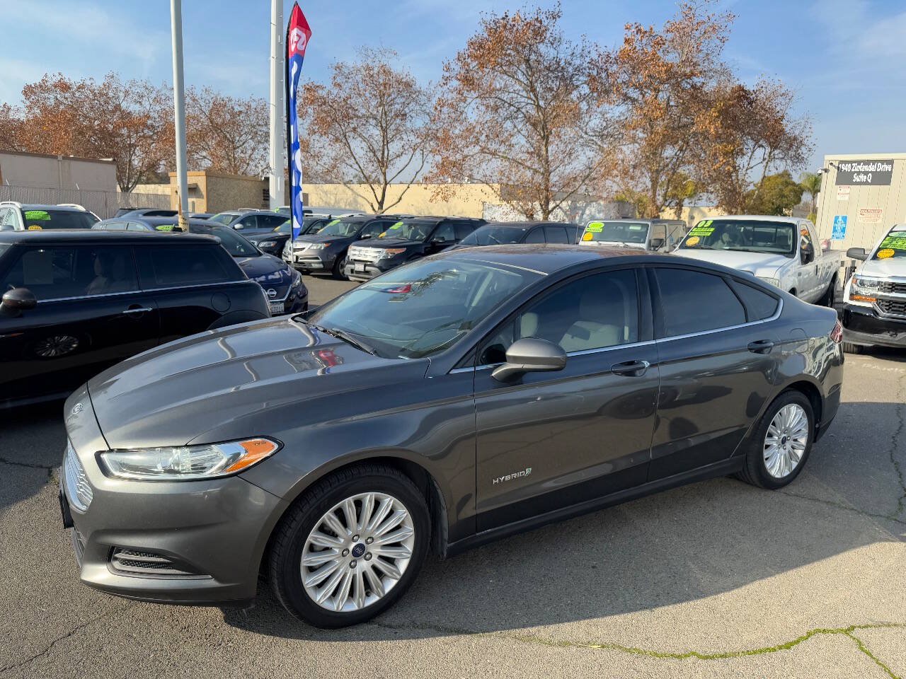 Used 2016 Ford Fusion S FWD image 3