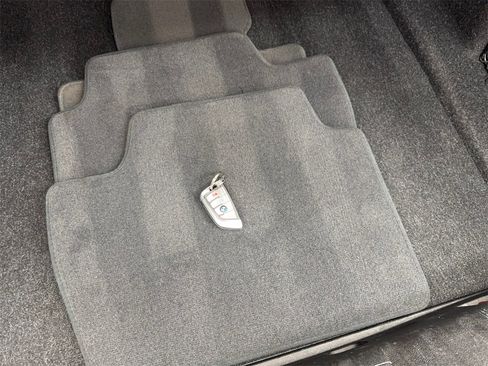 Used 2021 BMW 430i Coupe w/ Convenience Package image 78