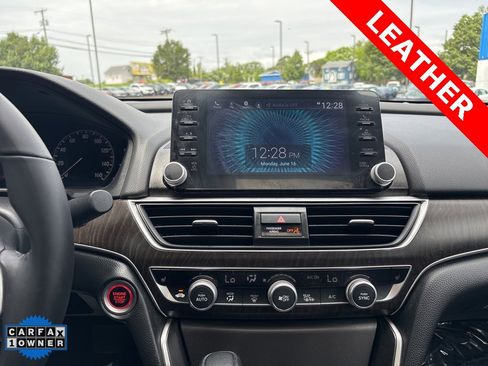 Used 2022 Honda Accord EX-L image 19