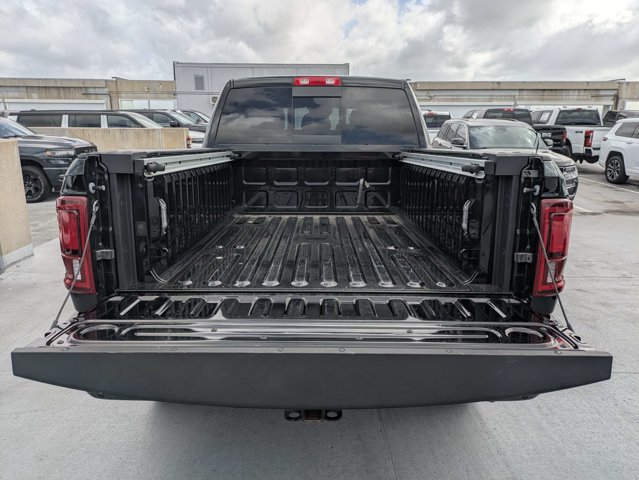 Used 2026 RAM 2500 Limited AWD/4WD image 12