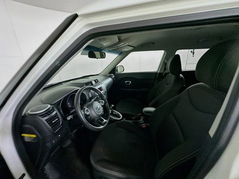 Used 2016 Kia Soul image 13