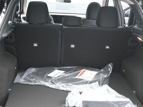 New 2026 Nissan Kicks SV image 19