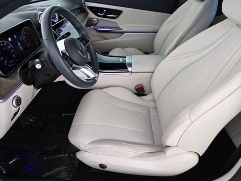 Used 2024 Mercedes-Benz CLE 300 4MATIC Coupe image 10