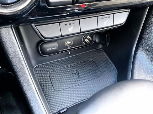 Used 2022 Kia Sportage Nightfall Edition w/ Nighfall AWD Premium Package image 27