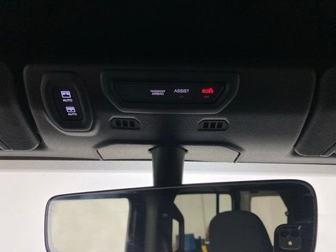 Used 2023 Jeep Wrangler Unlimited w/ Sun & Screen Package AWD/4WD image 60