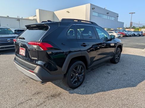Used 2024 Toyota RAV4 Adventure AWD/4WD image 3