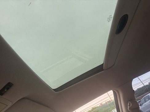 Used 2007 Chrysler 300 C RWD image 7