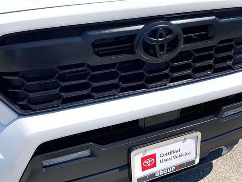 Certified 2024 Toyota Tacoma TRD Sport image 29