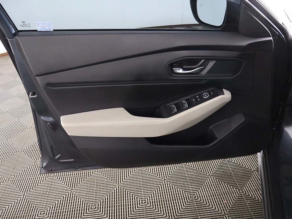 Used 2024 Honda Accord EX image 23