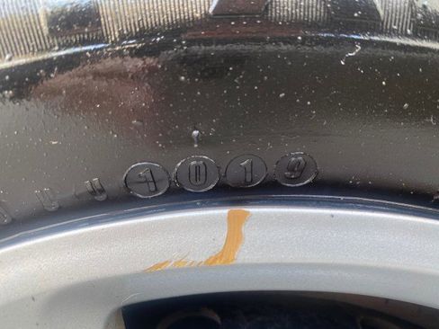 Used 1995 Saturn S-Series SL1 image 38