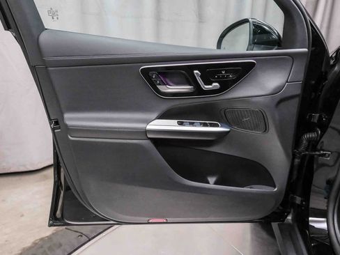 Certified 2023 Mercedes-Benz GLC 300 GLC 300 image 18