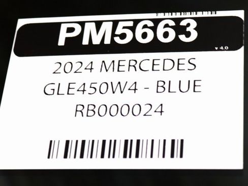 Used 2024 Mercedes-Benz GLE 450 4MATIC w/ AMG Line Exterior image 31