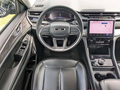 Used 2024 Jeep Grand Cherokee Limited 4xe AWD/4WD image 13