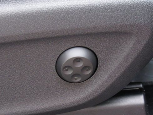 New 2026 Mercedes-Benz GLE 53 AMG GLE 53 AMG image 23