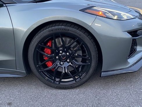 Used 2024 Chevrolet Corvette Z06 w/ Stealth Interior Trim Package image 10