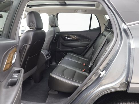 Used 2019 GMC Terrain Denali w/ Advanced Safety Package image 16