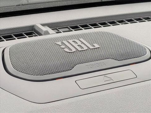 Used 2025 Toyota 4Runner TRD Off-Road Premium image 14