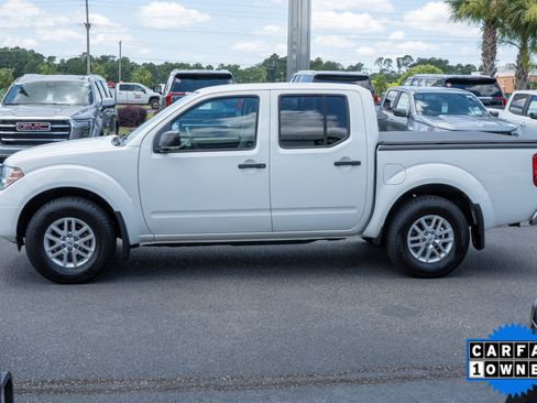 Used 2019 Nissan Frontier SV RWD image 6