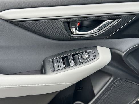 Certified 2025 Subaru Outback Premium image 19