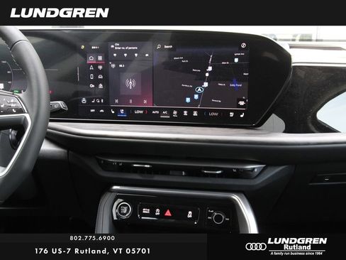 New 2025 Audi Q5 Premium Plus image 3