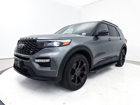 Used 2024 Ford Explorer ST w/ Equipment Group 401A image 16