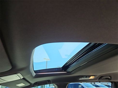 Used 2023 Honda Odyssey Sport image 18