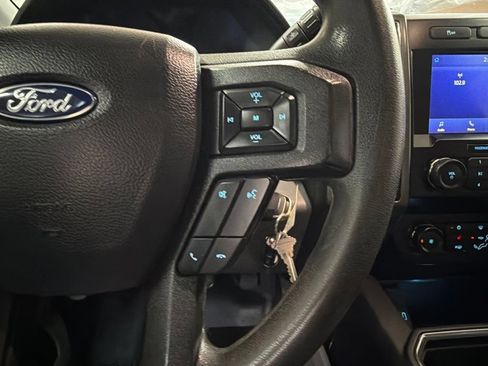 Used 2020 Ford F250 XLT w/ XLT Premium Package AWD/4WD image 18
