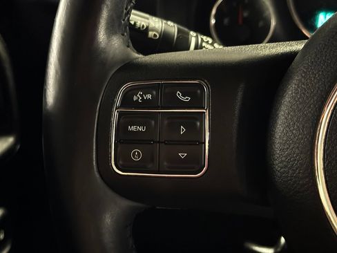 Used 2015 Jeep Wrangler Sport w/ Quick Order Package 24S AWD/4WD image 22