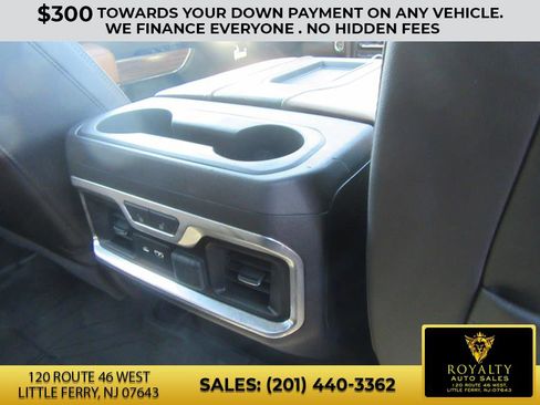 Used 2019 Chevrolet Silverado 1500 High Country w/ Z71 Off-Road Package image 13