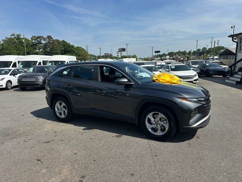 Used 2024 Hyundai Tucson SE FWD image 11