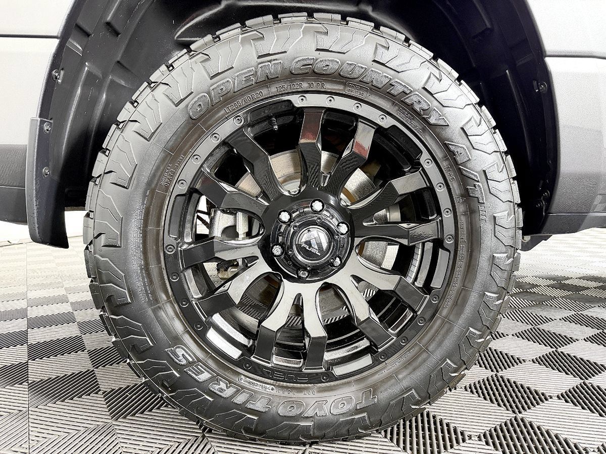 Used 2023 RAM 1500 Laramie AWD/4WD image 31