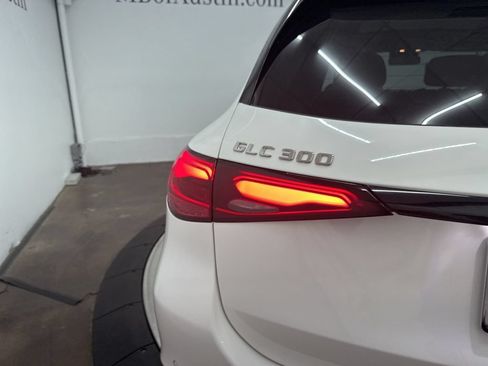 Used 2026 Mercedes-Benz GLC 300 4MATIC image 28
