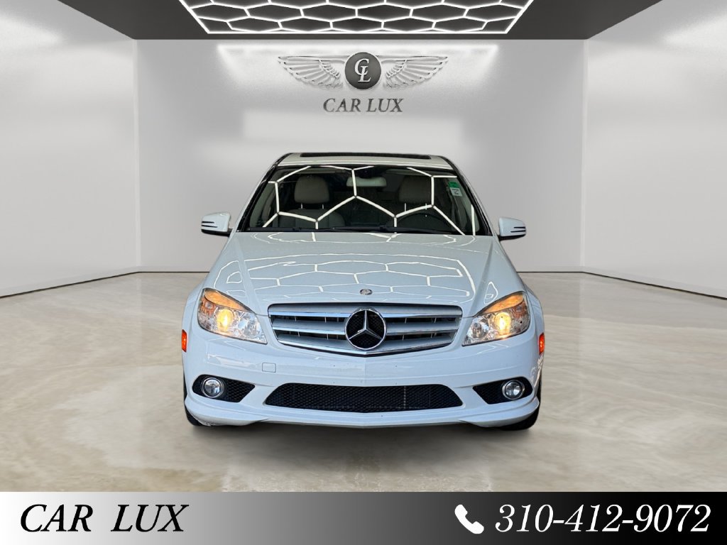Used 2010 Mercedes-Benz C 300 Sedan w/ Multimedia Pkg image 8
