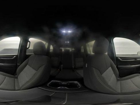 Used 2025 GMC Acadia Elevation FWD image 22